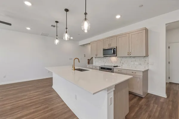 $2,000 | 2725 Woodall Drive, Unit 203, Cedar Park, TX 78613