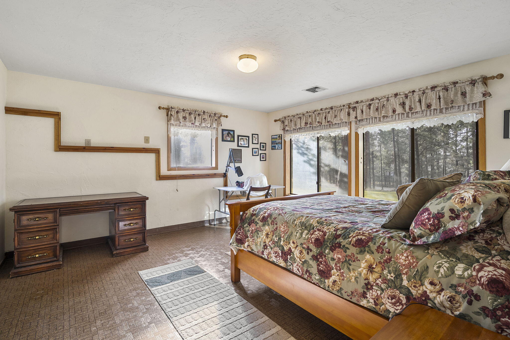 69944 Meadow View Road Sisters, OR 97759 - Photo 30 of 68 30-web-or-mls-_DSC1608