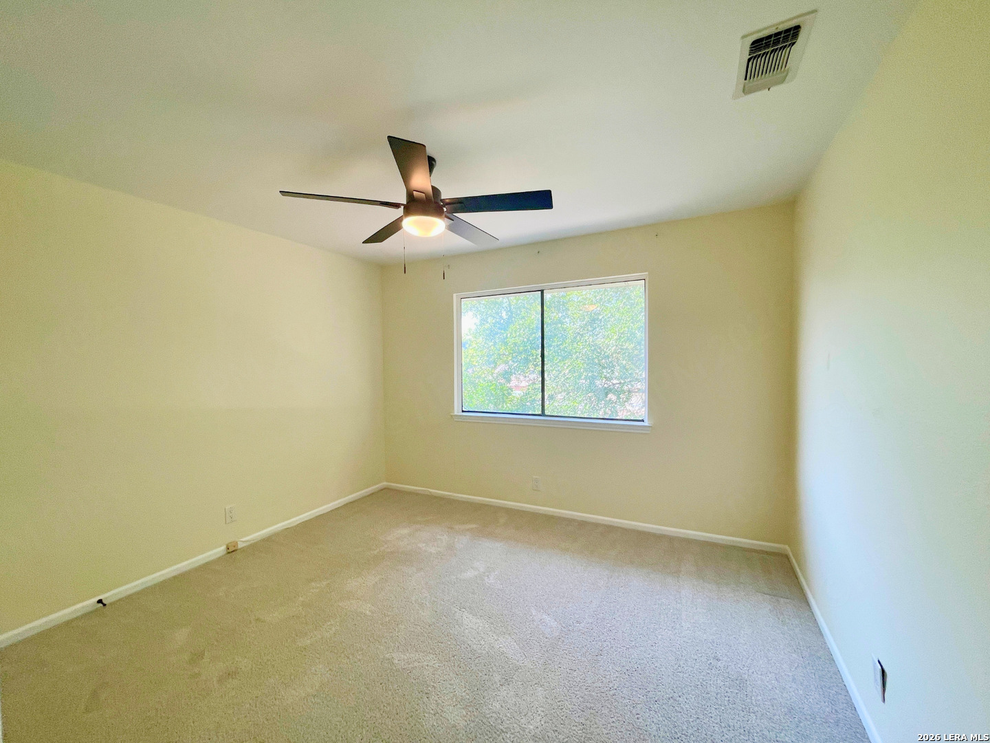 5868 Royal Ridge San Antonio, TX 78239 - Photo 15 of 20