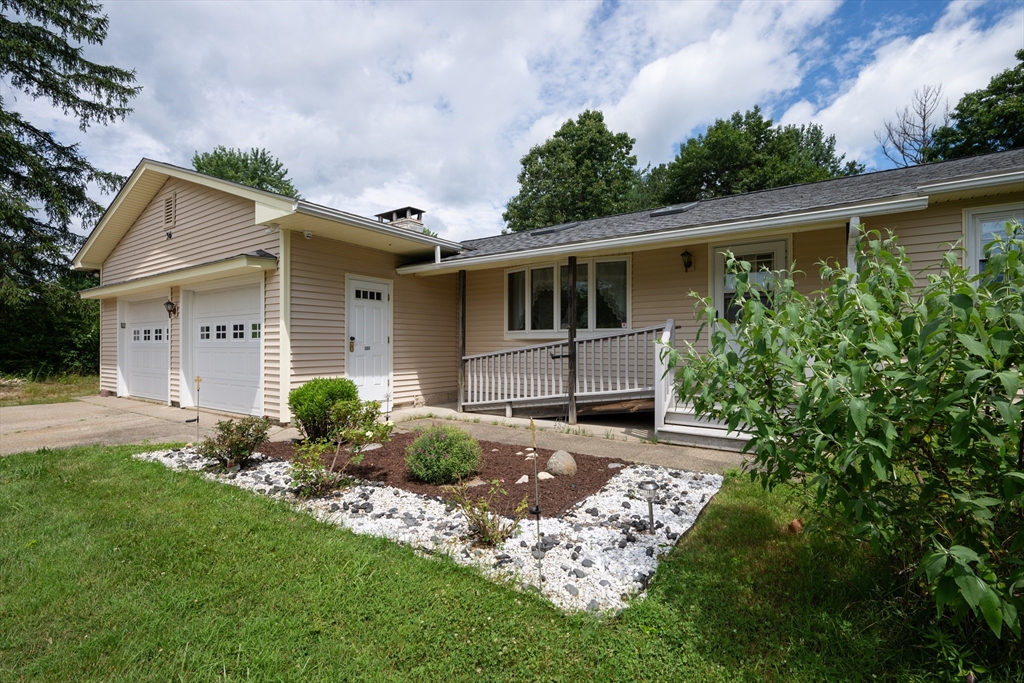 36 Gunn Road Southampton, MA 01073 - Photo 2 of 40 front view of a house with a yard