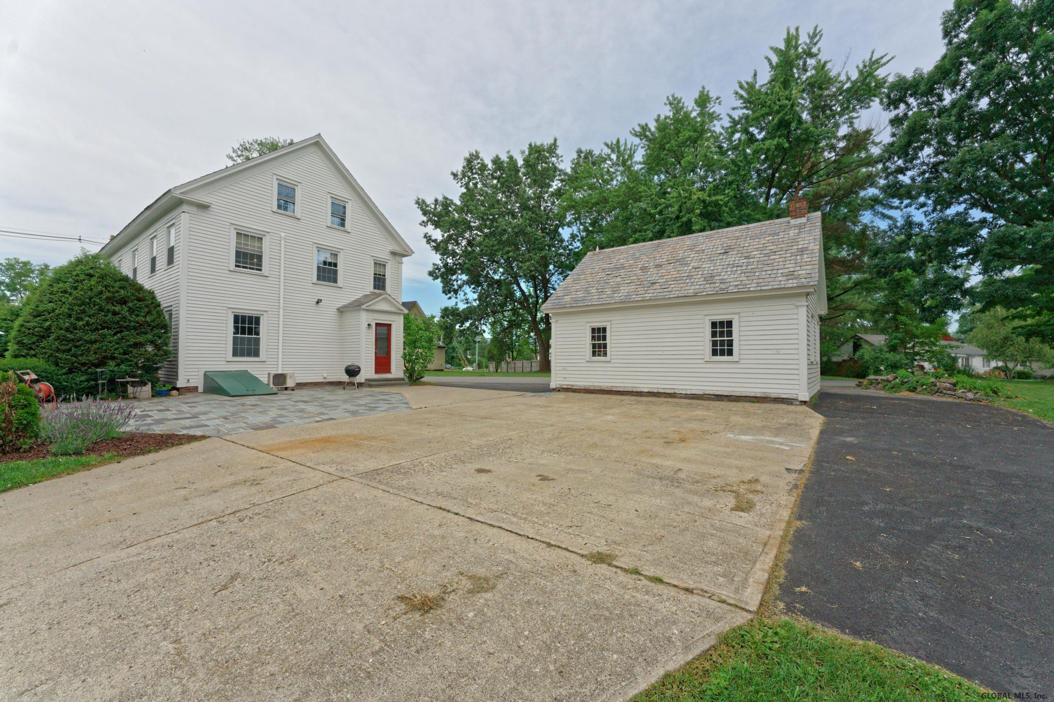 4 Garrison Road Queensbury, NY 12804 - Photo 8 of 45 Photo 8