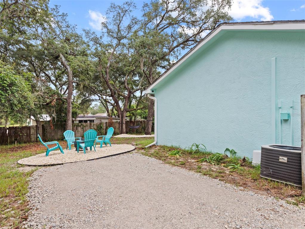 7206 Schering Street Weeki Wachee, FL 34613 - Photo 9 of 44