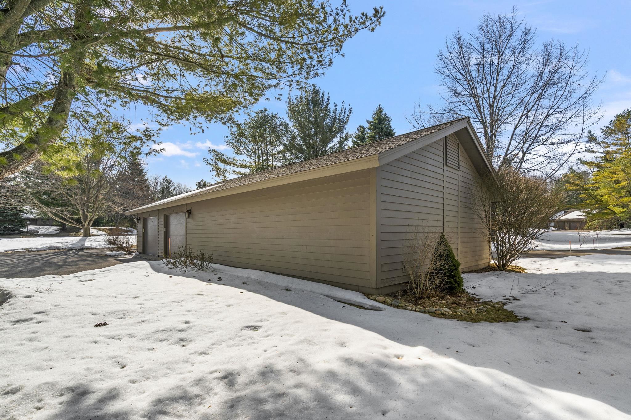 6475 Mission Ridge Traverse City, MI 49686 - Photo 50 of 56