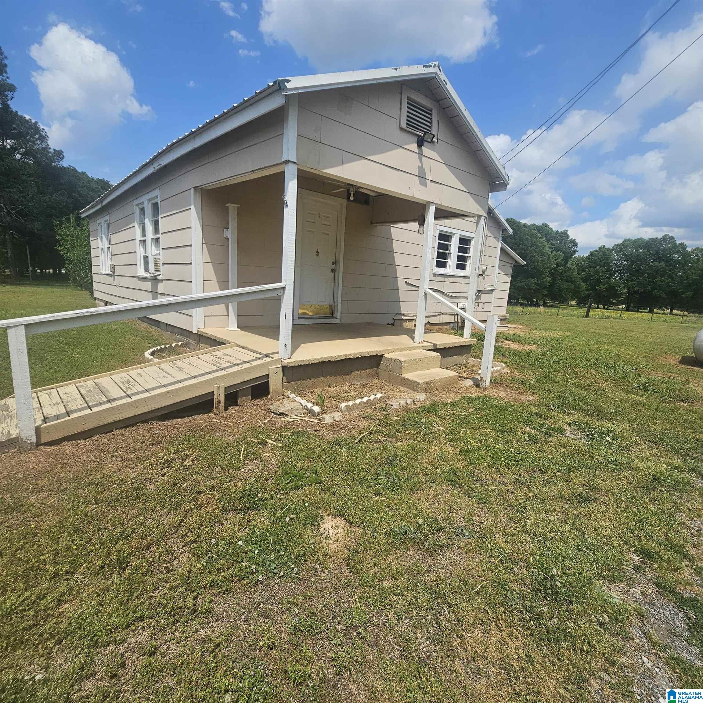 636 Boiling Springs Road Oxford, AL 36203 - Photo 1 of 2