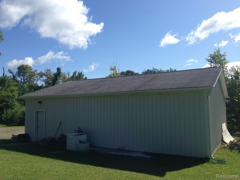 1731 West Leonard Road Leonard, MI 48367 - Photo 15 of 78 Side