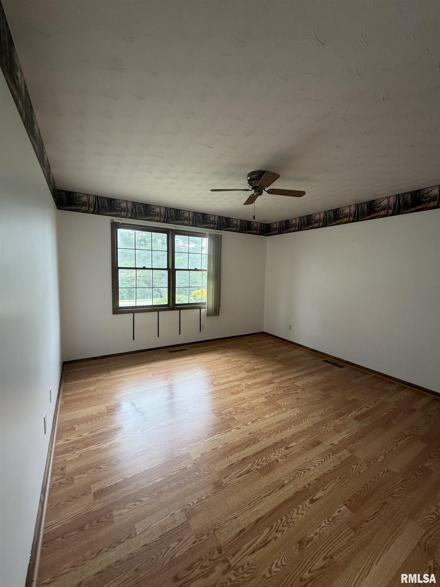 11525 Lick Creek Road Buncombe, IL 62912 - Photo 16 of 20 Gallery Image 16