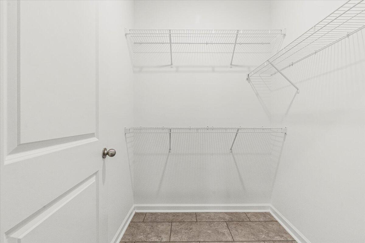 121 Copper Ridge Road Evans, GA 30809 - Photo 23 of 39 23-Owners Closet