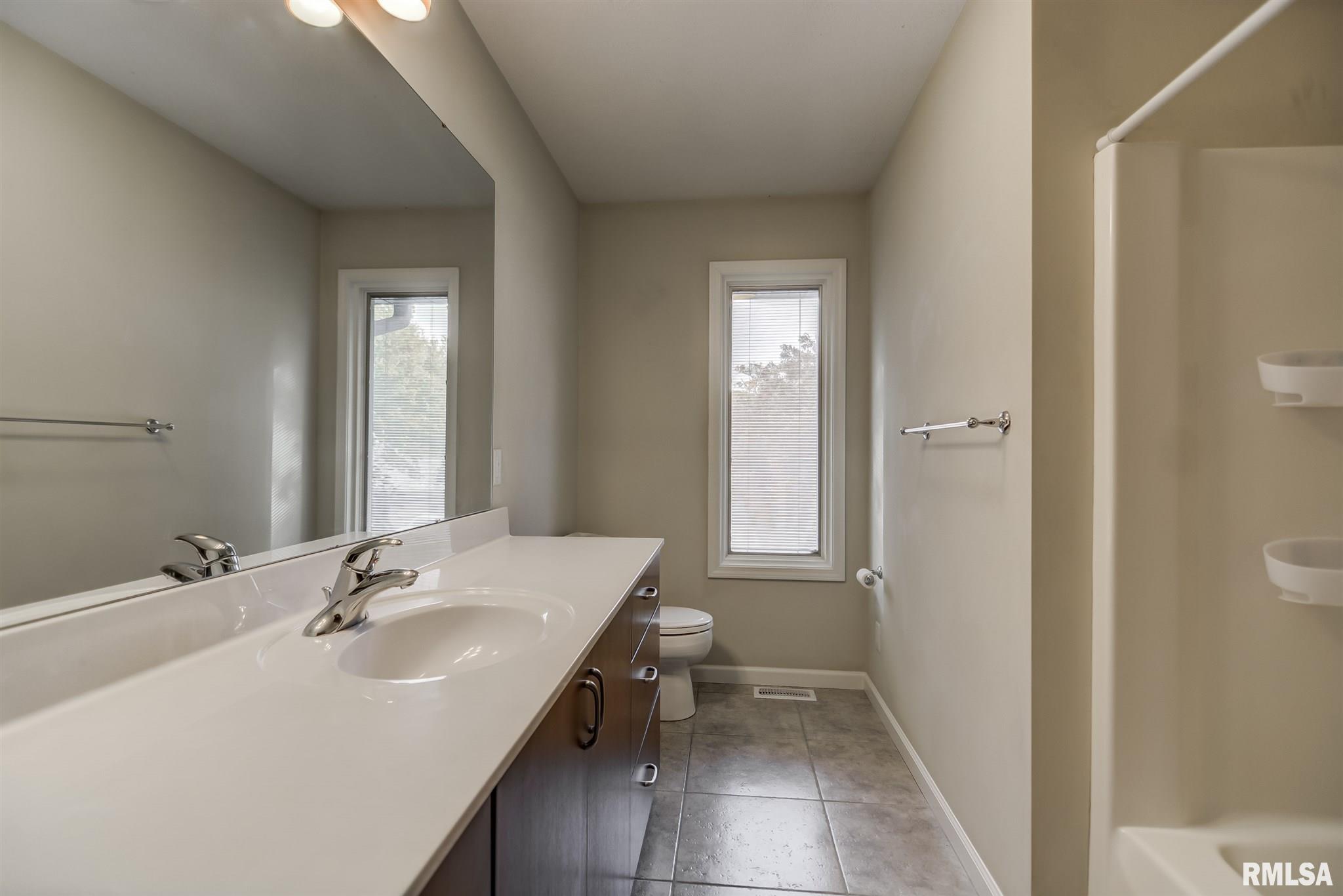 10 Williamsburg Road Sherman, IL 62684 - Photo 15 of 23 Gallery Image 15