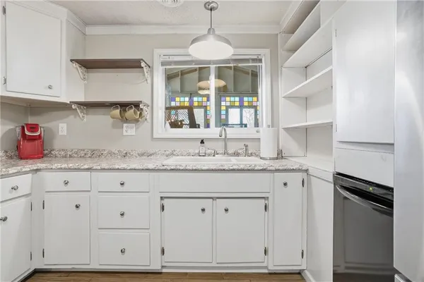 $269,000 | 142 Twin Lakes Drive, Zelienople, PA 16063