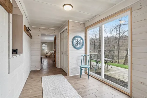 $269,000 | 142 Twin Lakes Drive, Zelienople, PA 16063