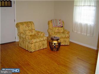789 Lily Road Warminster, PA 18974 - Photo 10 of 12 Family Room