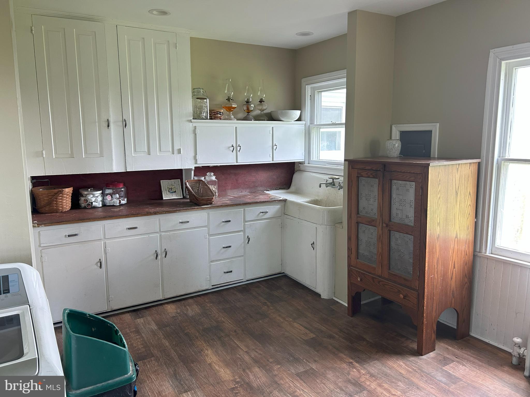 842 Salem Quinton Road Quinton, NJ 08079 - Photo 15 of 21 Butlers Pantry