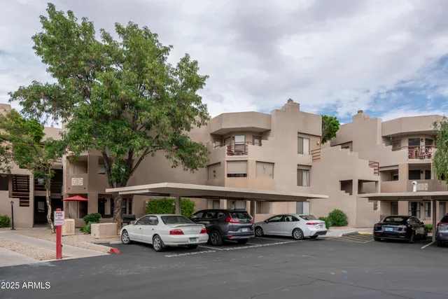 a car parked in front of a building