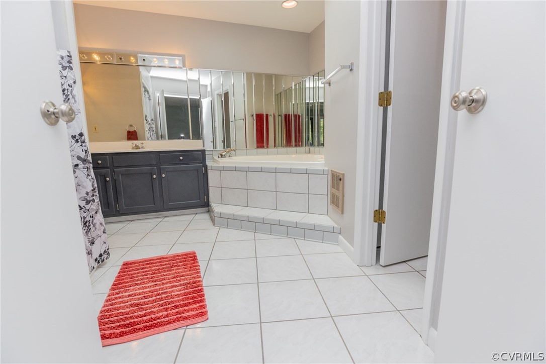 2120 Hunters Mill Road Powhatan, VA 23139 - Photo 27 of 48 Gallery Image 27