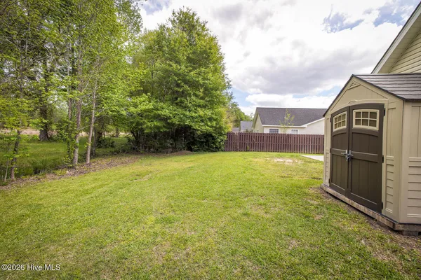 $395,000 | 1017 Bally Bunion Lane, Burgaw, NC 28425