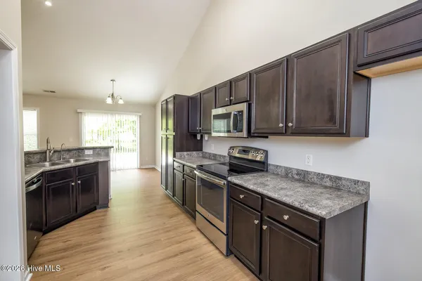 $395,000 | 1017 Bally Bunion Lane, Burgaw, NC 28425