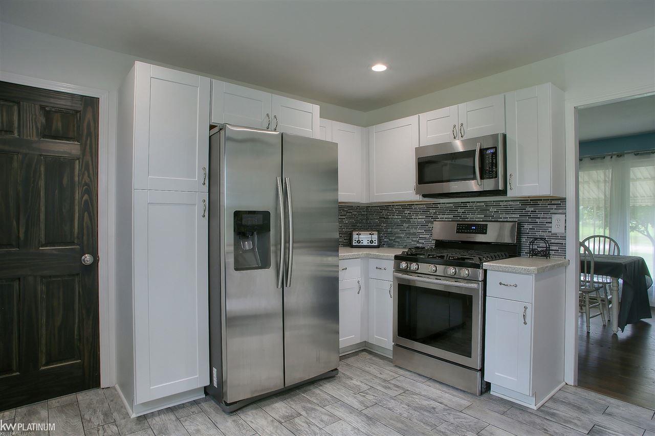 23233 McPhall Road Armada, MI 48005 - Photo 6 of 31