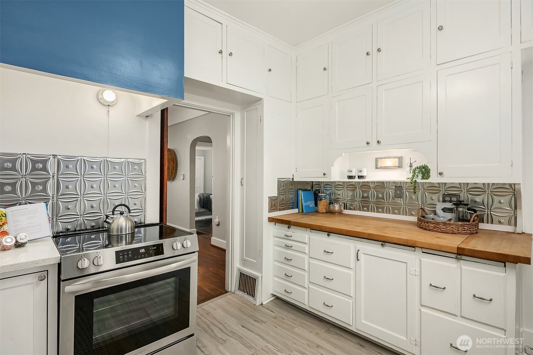 2131 North 62nd Street Seattle, WA 98103 - Photo 12 of 26