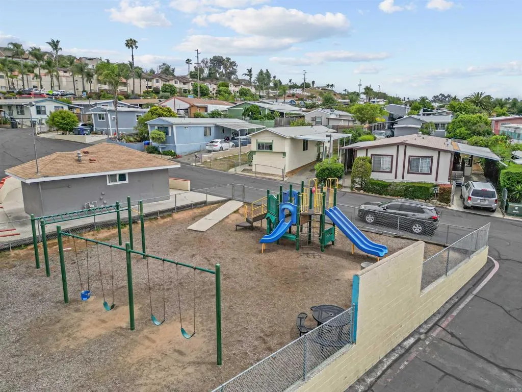 1455 Alturas Street, Unit 41 Fallbrook, CA 92028 - Photo 46 of 52 a view of a terrace with chairs