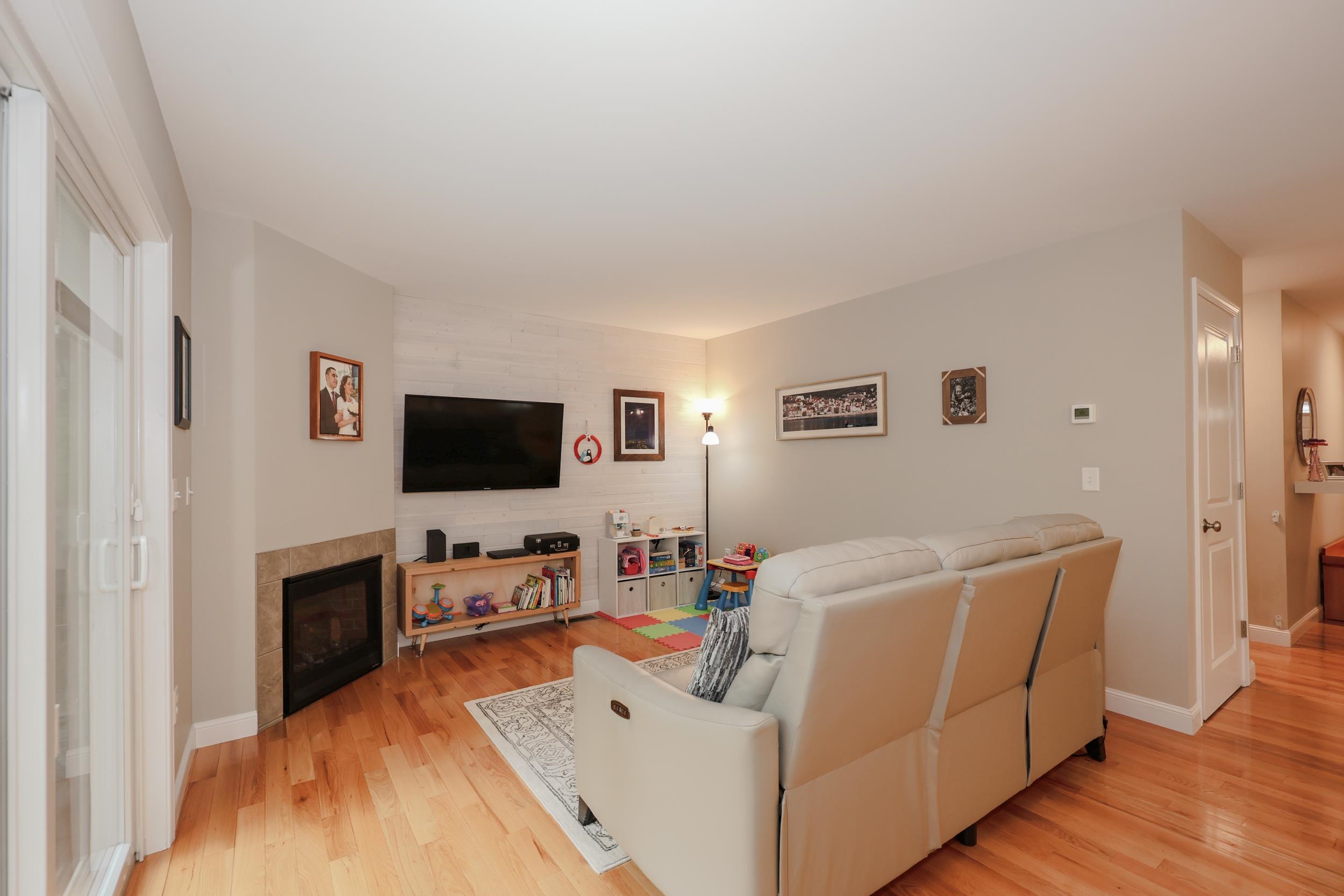 82a Fremont Road, Unit A Epping, NH 03042 - Photo 14 of 51