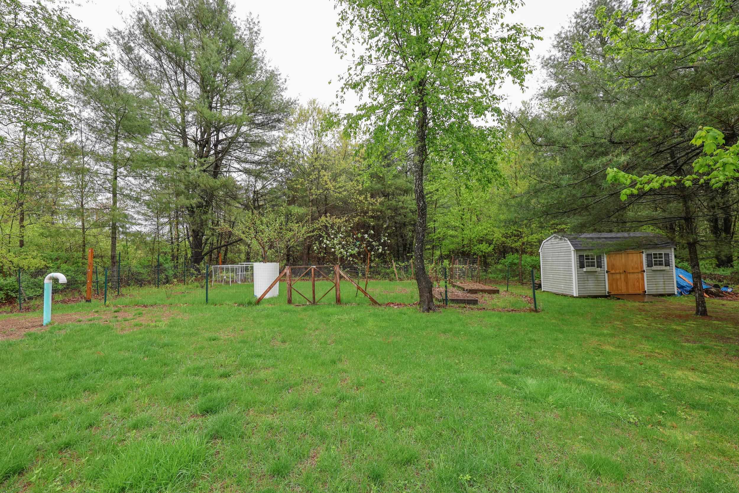 82a Fremont Road, Unit A Epping, NH 03042 - Photo 41 of 51