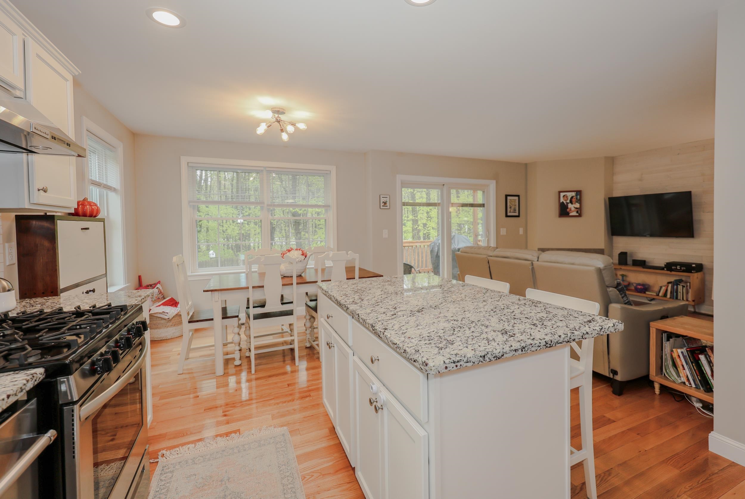 82a Fremont Road, Unit A Epping, NH 03042 - Photo 8 of 51