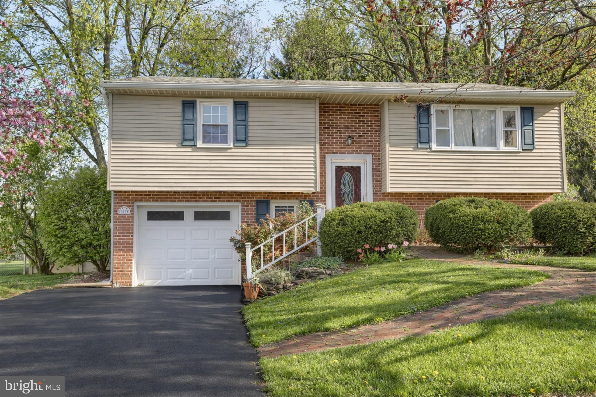 3505 Cranmere Lane York, PA 17402 - Photo 1 of 33 a view of a house with a yard