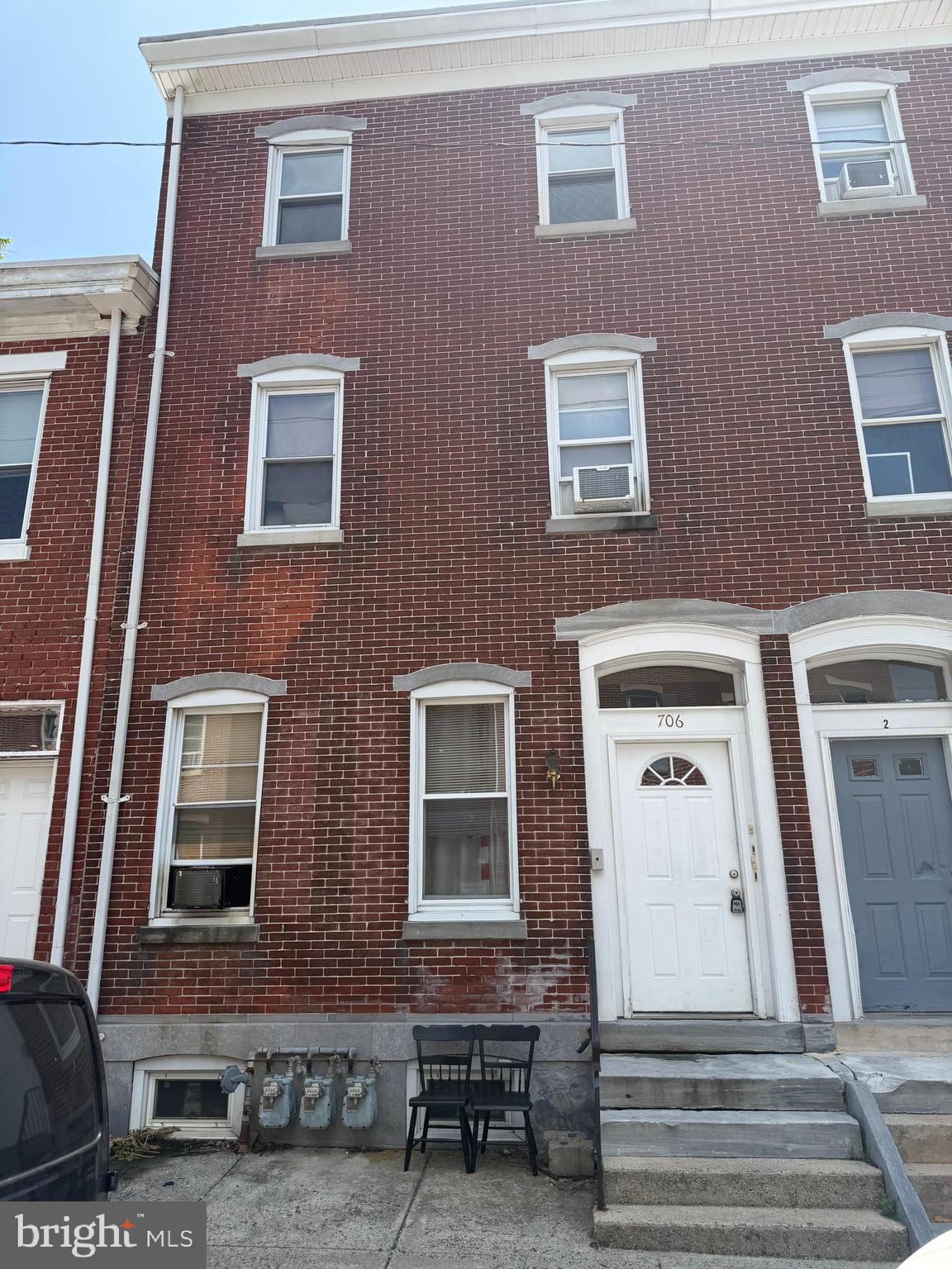 706 Chain Street Norristown, PA 19401 - Photo 2 of 30