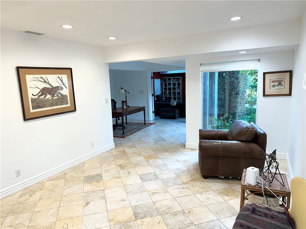 27424 Rainbow Ridge Road Palos Verdes Peninsula, CA 90274 - Photo 14 of 47 a living room with furniture and window