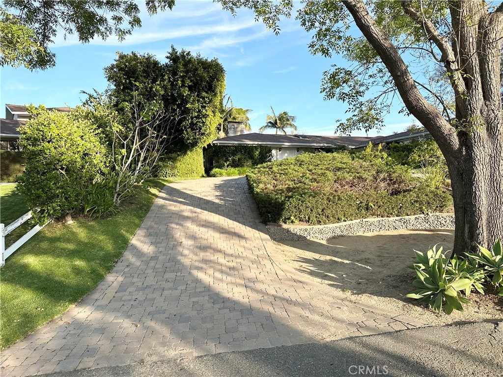 27424 Rainbow Ridge Road Palos Verdes Peninsula, CA 90274 - Photo 4 of 47 a view of a yard with an outdoor space