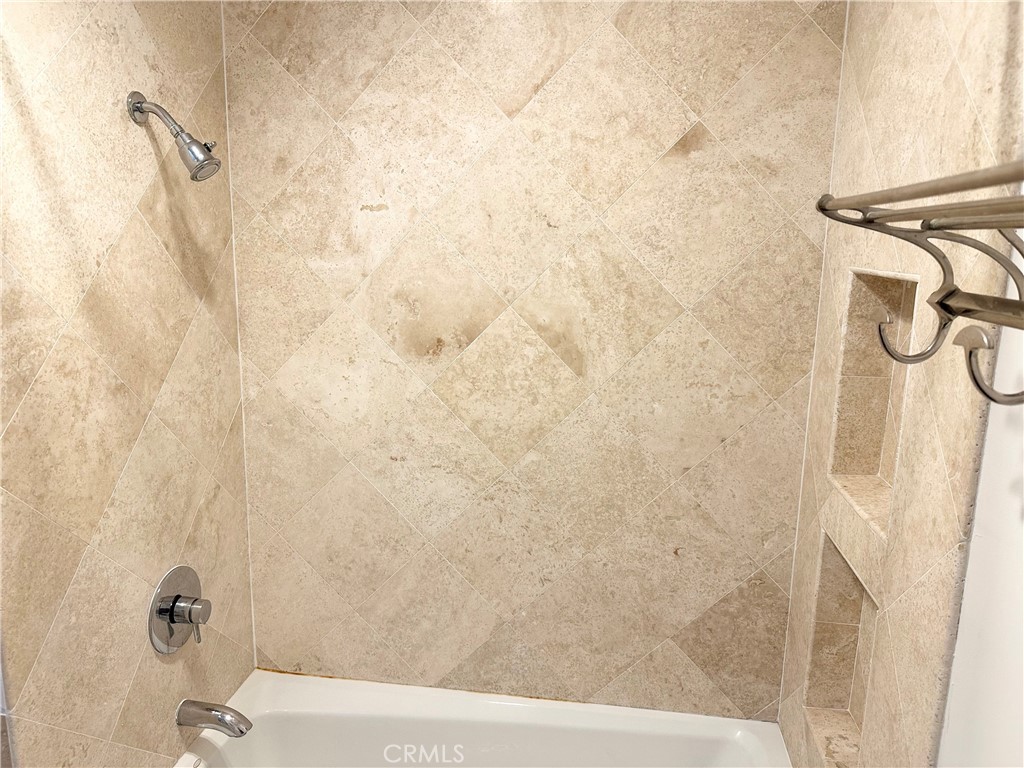27424 Rainbow Ridge Road Palos Verdes Peninsula, CA 90274 - Photo 43 of 47 a bathroom with a shower