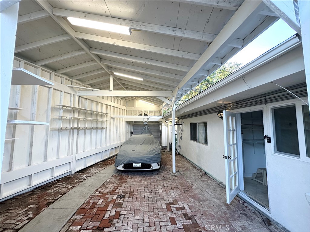27424 Rainbow Ridge Road Palos Verdes Peninsula, CA 90274 - Photo 47 of 47 a view of car garage