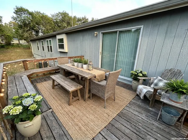 $1,799 | 105 Encino Torcido, Adkins, TX 78101