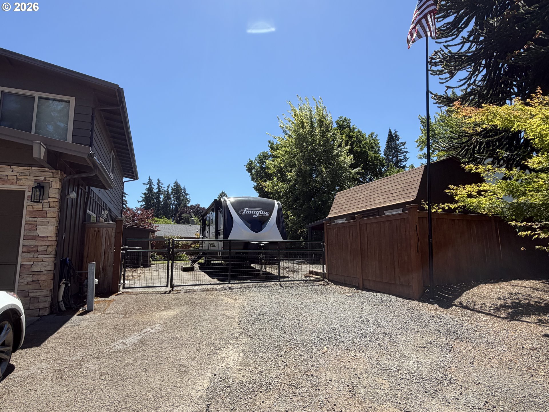 426 Carthage Avenue Eugene, OR 97404 - Photo 2 of 2