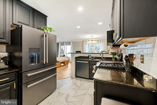 $3,200 | 12906 Fair Briar Lane, Fairfax, VA 22033