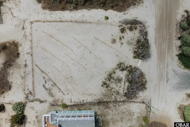 $429,000 | 1671 Sandpiper Road, Corolla, NC 27927