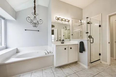 $395,000 | 153 Greenridge Circle, League City, TX 77573