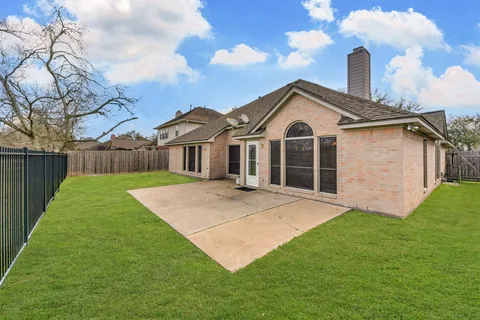 $395,000 | 153 Greenridge Circle, League City, TX 77573
