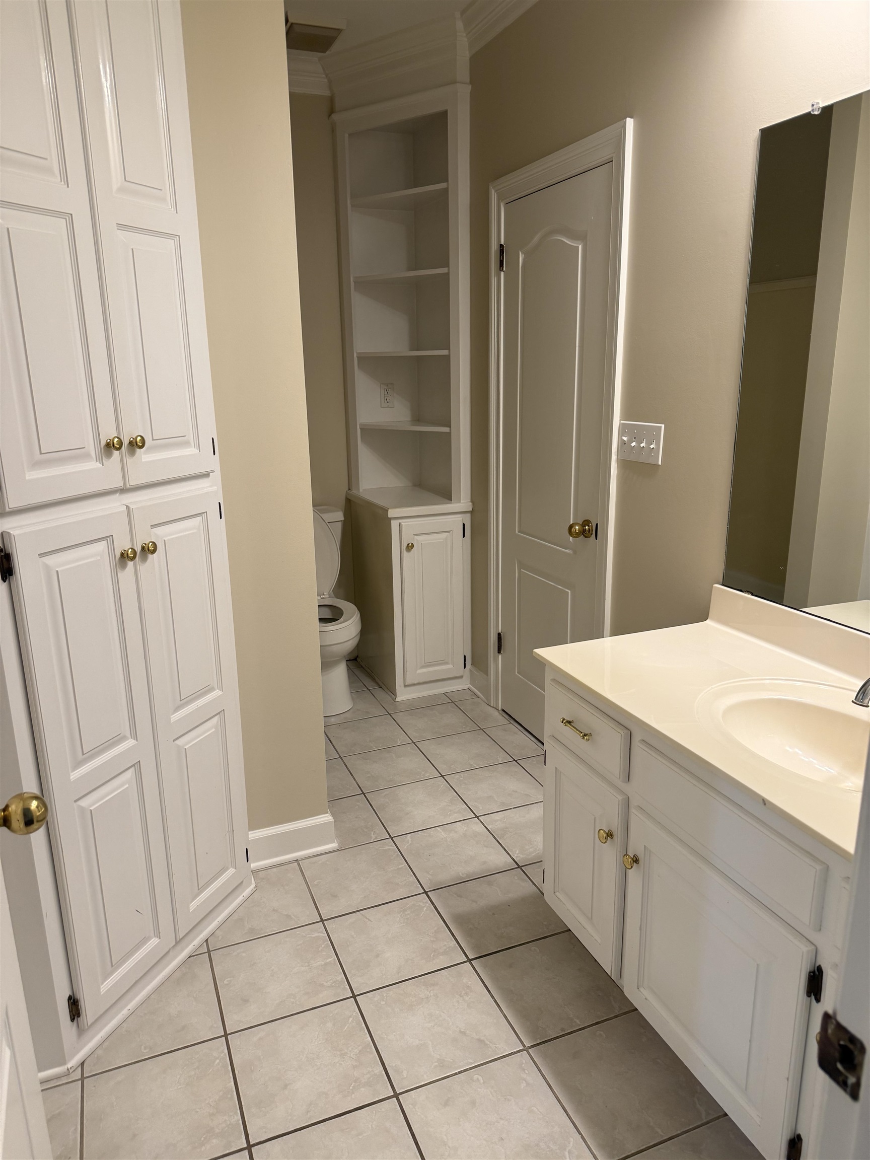 508 Barbara Court Daphne, AL 36526 - Photo 12 of 16 Bathroom