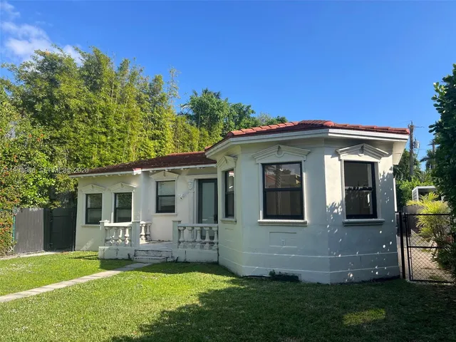 $12,000 | 4575 Post Avenue, Miami Beach, FL 33140