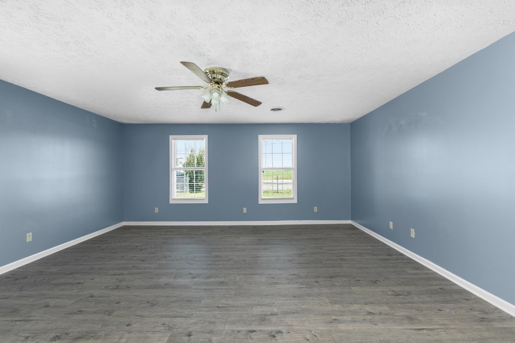 427 South Fair Street Morrison, TN 37357 - Photo 37 of 44 a view of an empty room with a window
