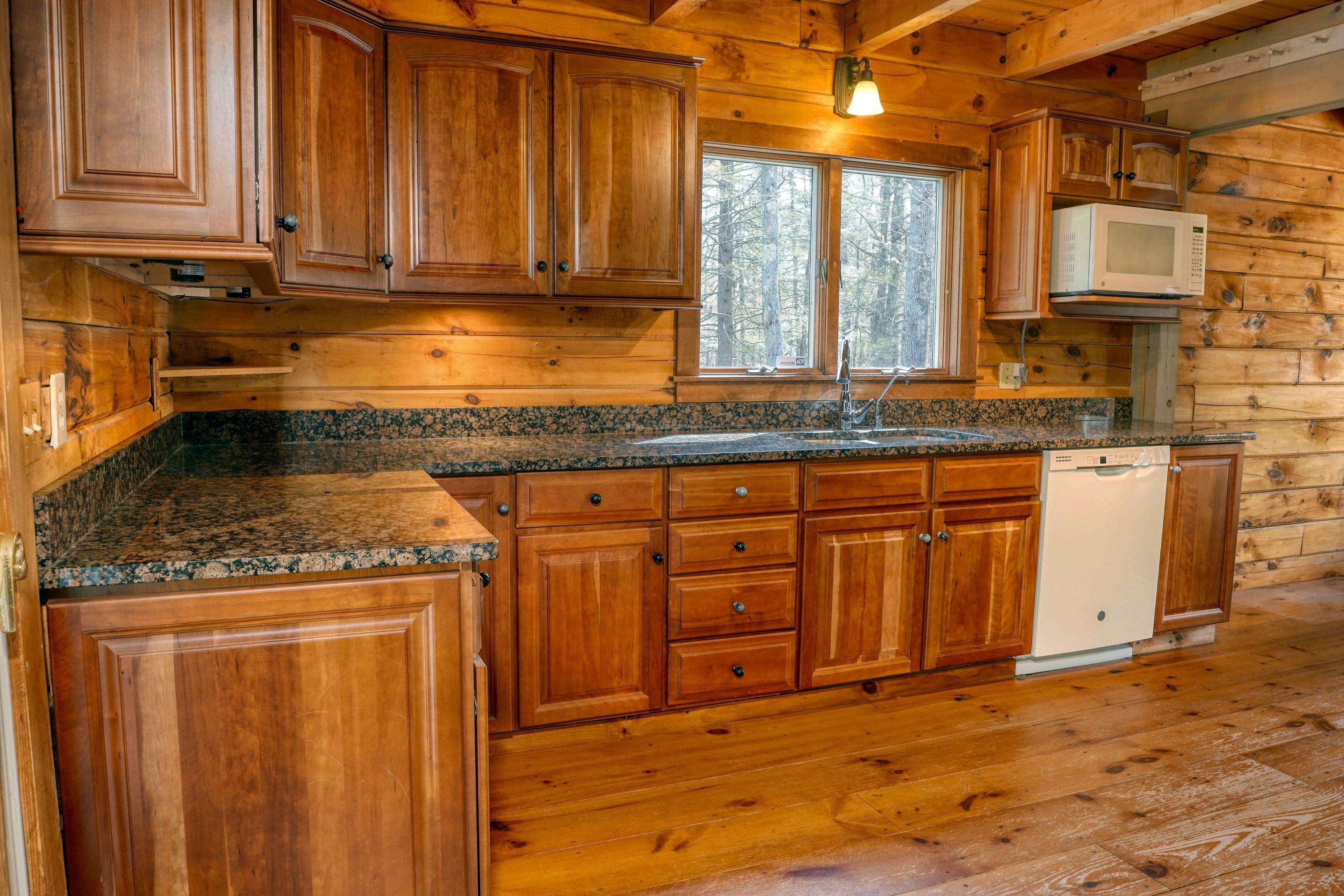 177 Rand Road Rindge, NH 03461 - Photo 8 of 38