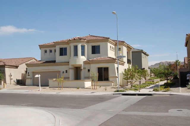 513 West Beautiful Lane Phoenix, AZ 85041 - Photo 1 of 6 Primary Photo