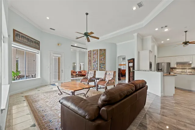 $898,000 | 1423 Kelliwood Oaks Drive, Katy, TX 77450