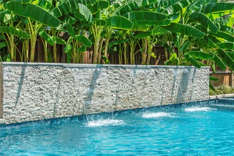 $898,000 | 1423 Kelliwood Oaks Drive, Katy, TX 77450