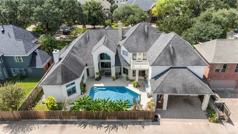 $898,000 | 1423 Kelliwood Oaks Drive, Katy, TX 77450