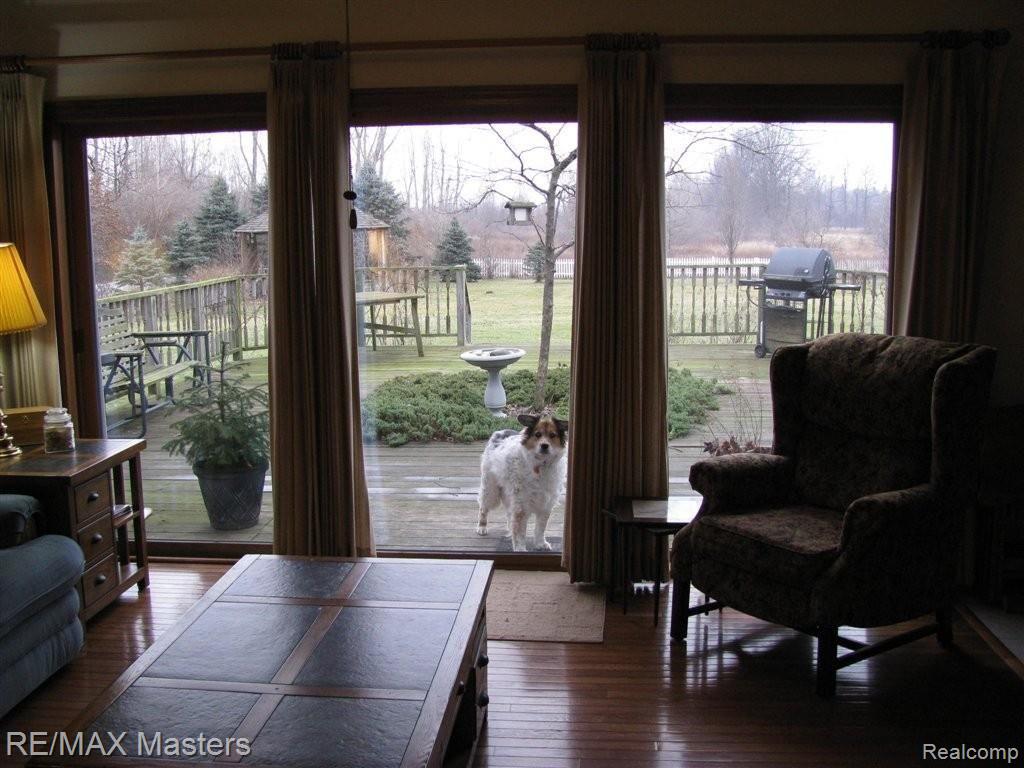 28380 Sibley Road Romulus, MI 48174 - Photo 3 of 25 015.JPG