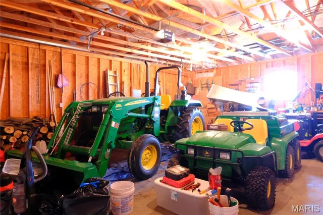 $849,000 | 9022 County Road 469, Portland, MO 65067