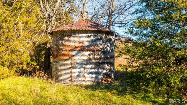 $849,000 | 9022 County Road 469, Portland, MO 65067