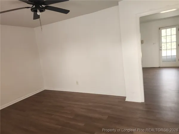 $1,400 | 2135 Quailridge Drive, Fayetteville, NC 28304